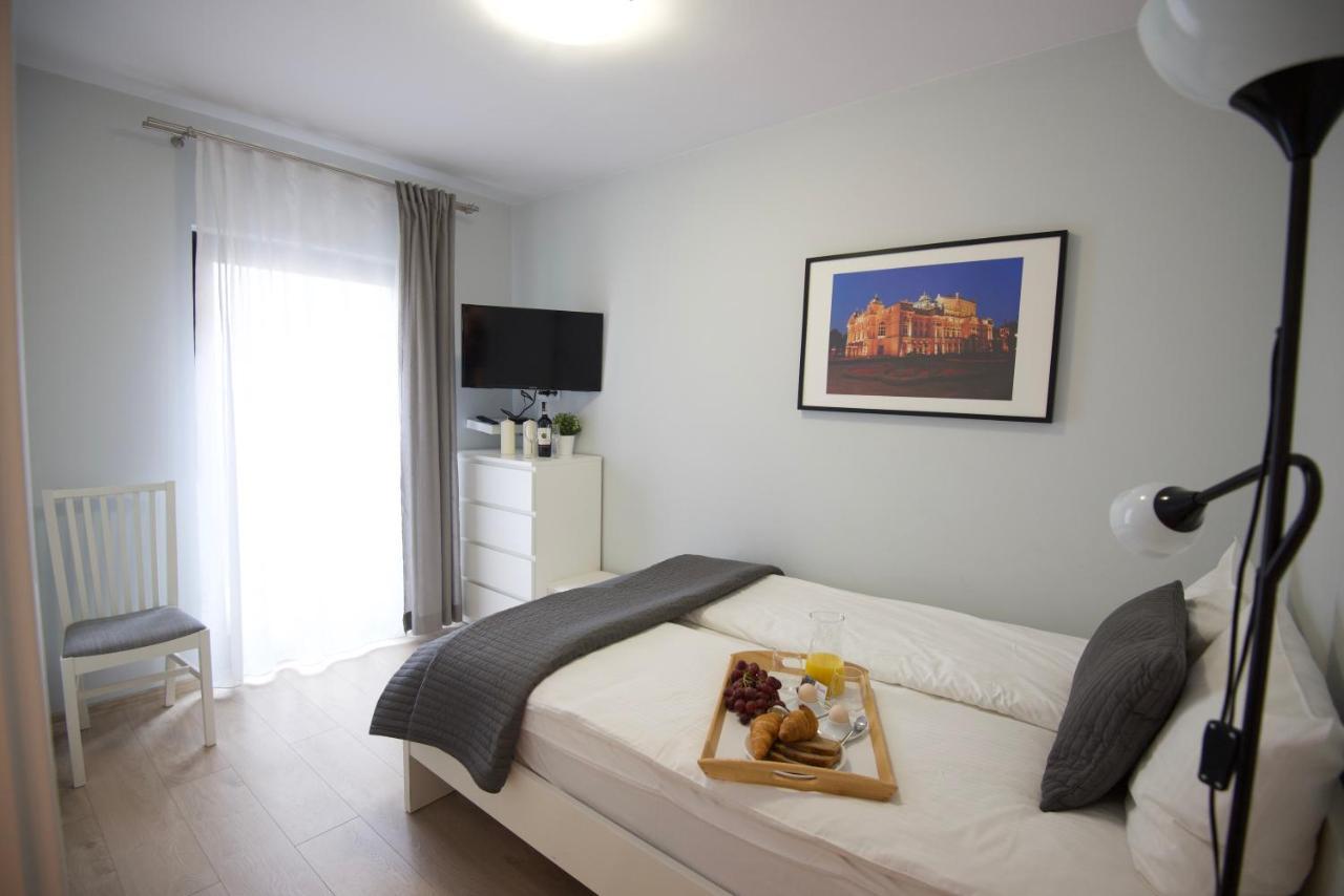 Krakow Apartments - Solna Studio & Apartments Extérieur photo